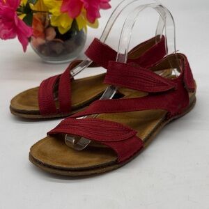 El Naturalista Women's Strappy Sandals - Burgundy Red EU Size 39